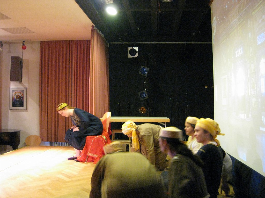 2010_05_Theater-Josef-OeKiTg_img_2501.jpg